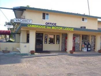 Cambridge Inn Motor Lodge